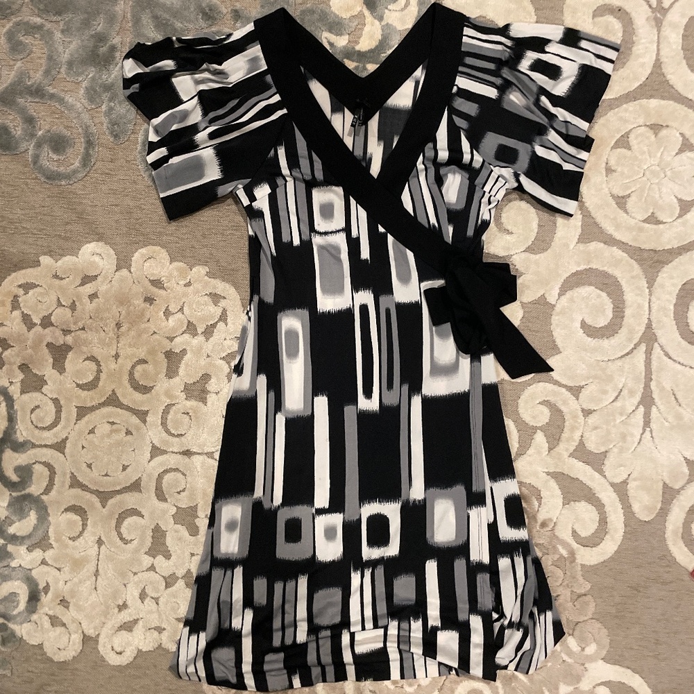 Wrap dress size M